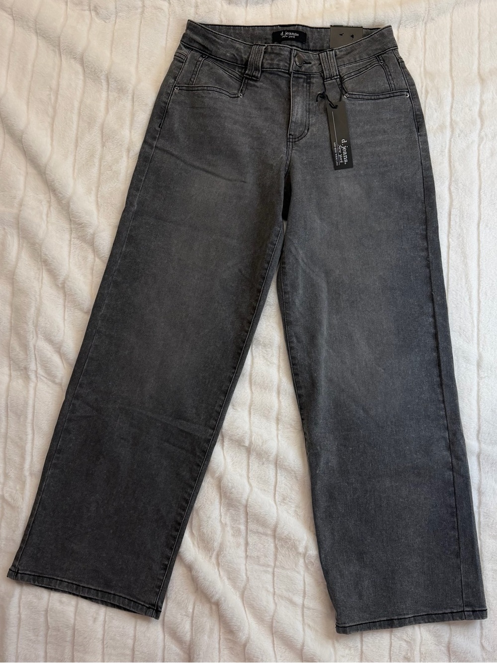 d.jeans New York NWT Charcoal Mid Rise Wide Leg Jeans